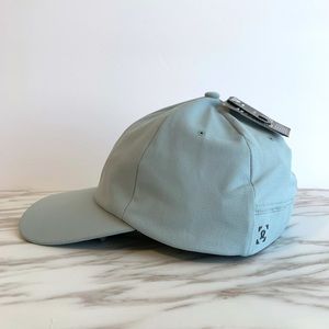 Lululemon  Buca License to Train Hat S/M NWT